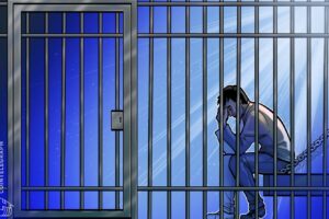 Режиссёр «47 ронинов» приговорён к 30 месяцам тюрьмы за растрату миллионов Netflix на криптовалюту и азартные игры